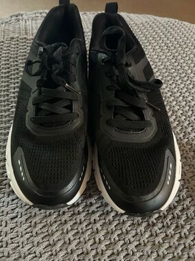 Avia Black and White women's  Athletic Sneakers